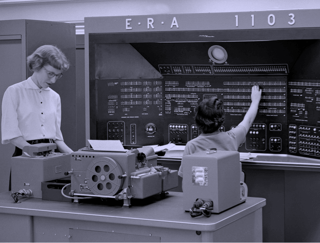 imagen sobre una de las primeras computadoras comerciales